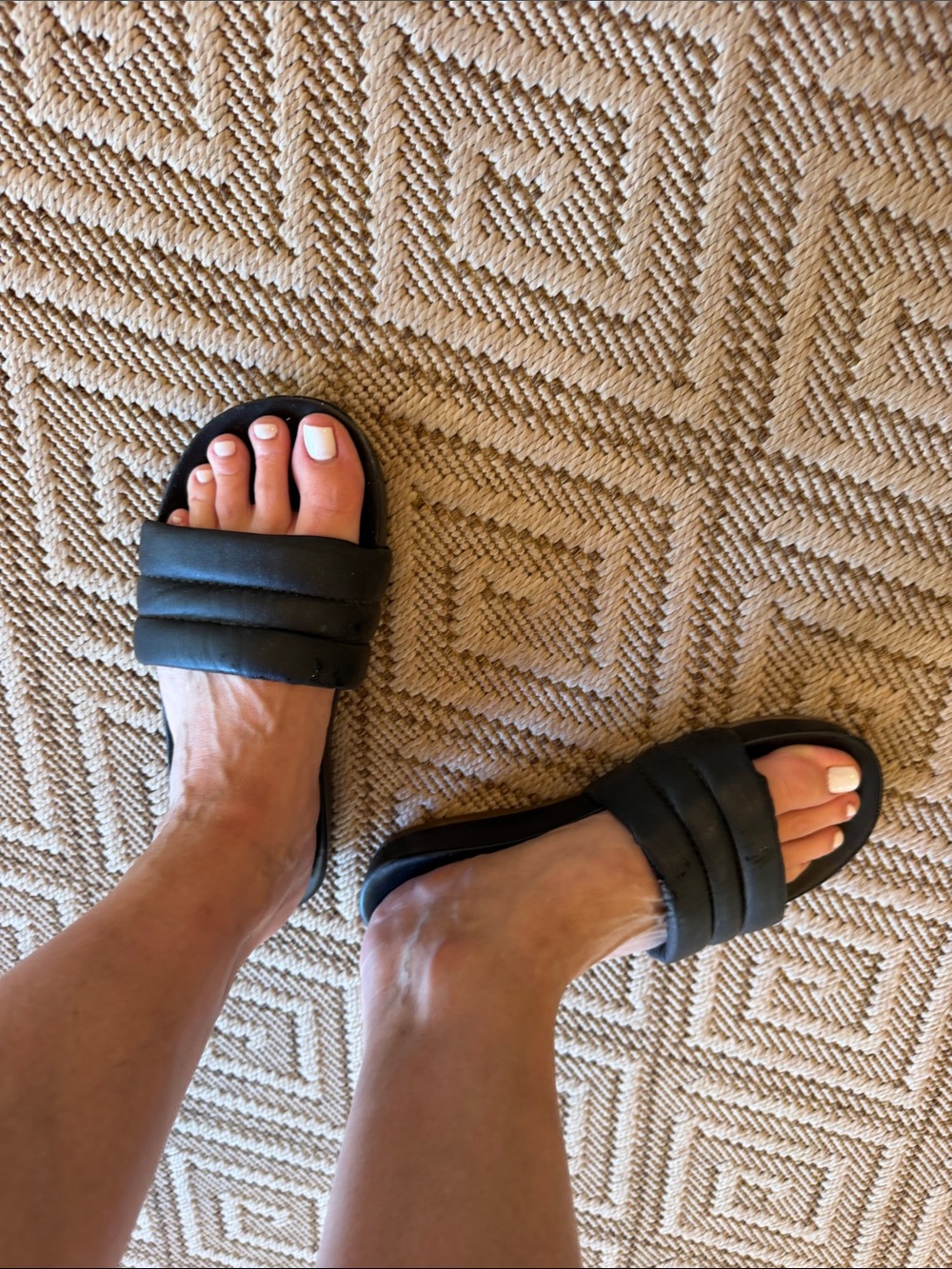 Kaanas Black Quilted Slide Sandals